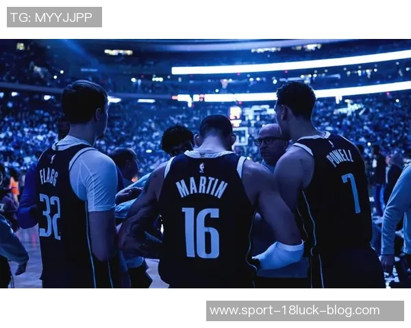 基德透露华盛顿头部受伤情况良好周五有望复出威廉姆斯腿筋拉伤缺席一周